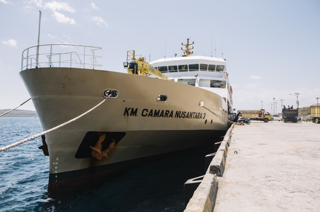KAPAL TERNAK